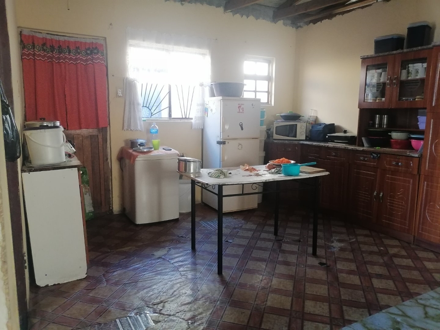 2 Bedroom Property for Sale in Harare Western Cape